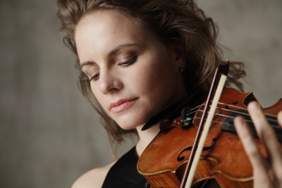 Julia Fischer | © Uwe Arens