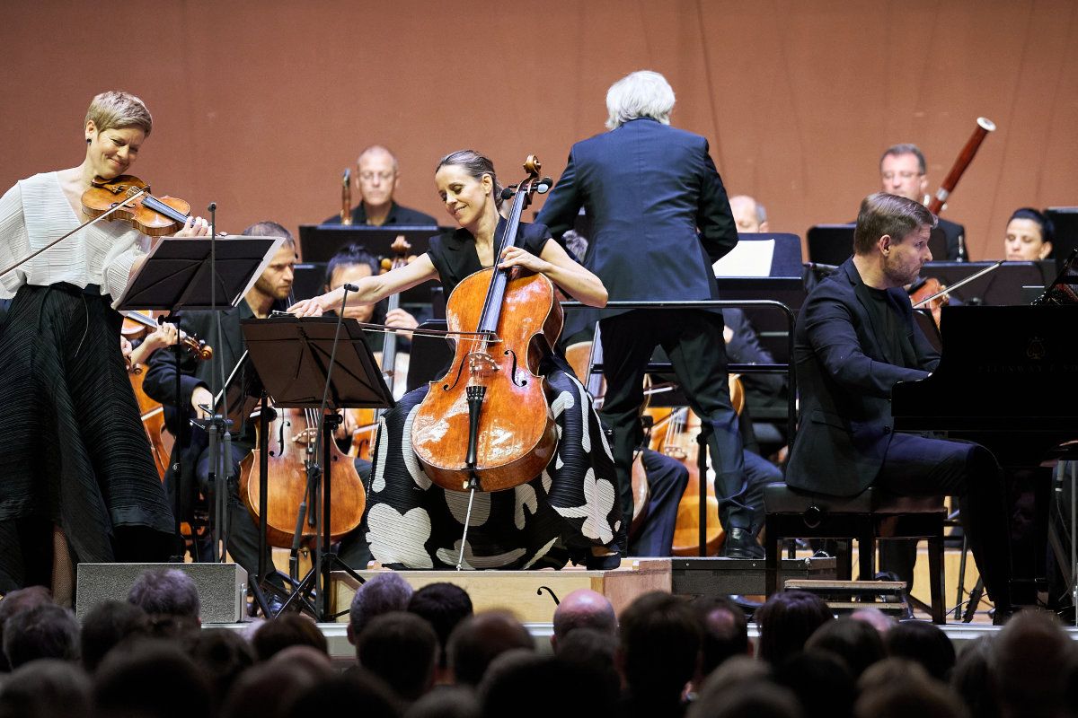 Isabelle Faust, Sol Gabetta, Kristian Bezuidenhout, Kammerorchester Basel © Benno Hunziker